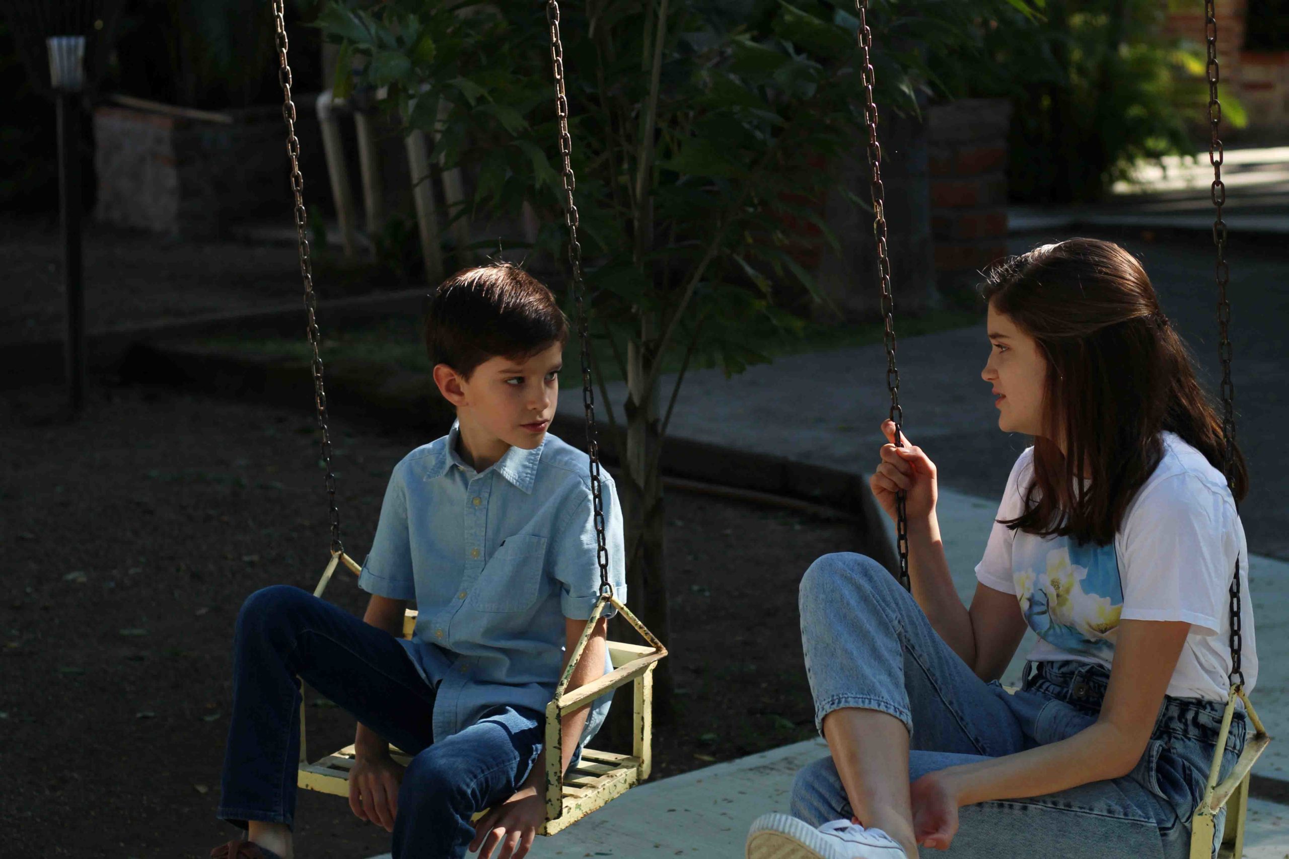 Enfants_discutant Enfants_discutant